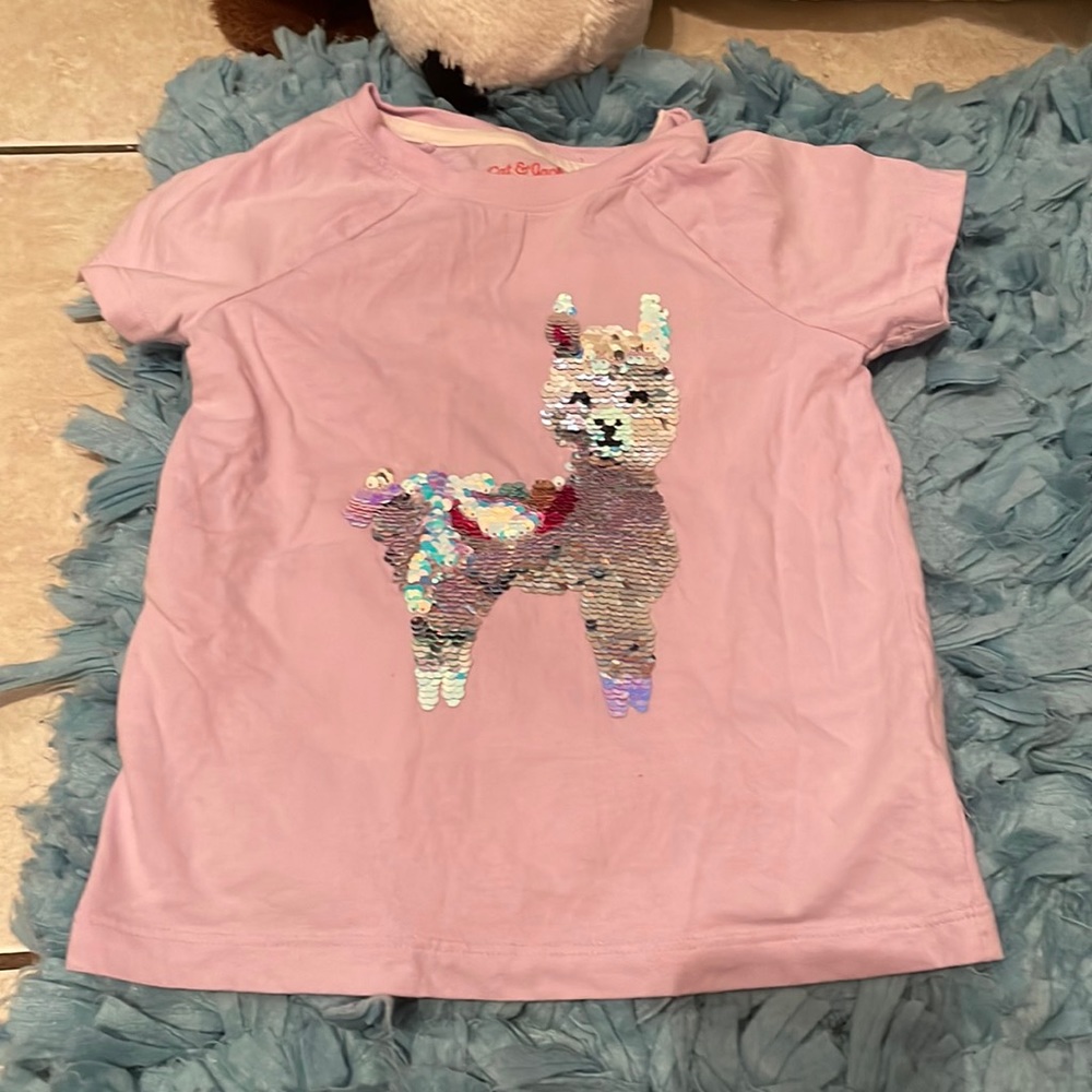 Size xs, 4-5c girl tee
